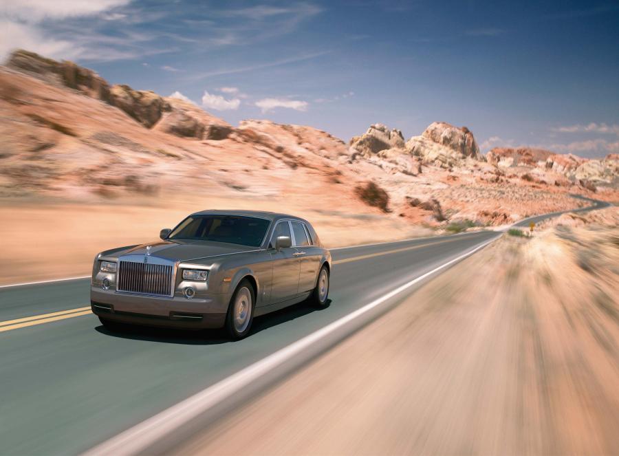  Rolls-Royce Phantom 2009 года  (фото 18 из 28)
